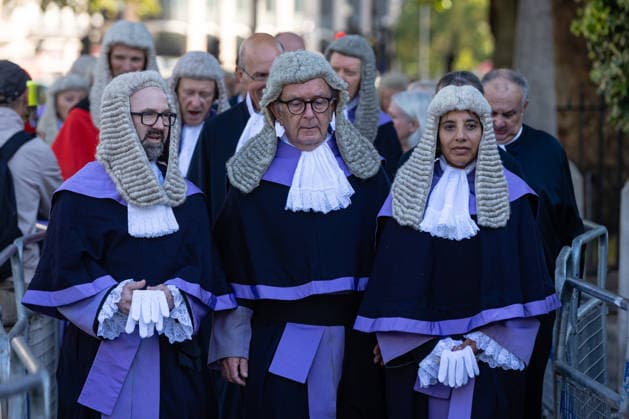 Judges Procession from the Supreme Court to Westminster Abbey, London, UK 1 October 2026 Judges and members of the legal profession walk from the Supreme Court across Parliament Square to Westminster Abbey in London, UK, on 1 October 2026, for a service marking the start of the new legal year in a tradition dating back to 1897., Credit:PETE SPELLER Avalon  Copyright: xPETExSPELLERx xAvalonx 1139759351