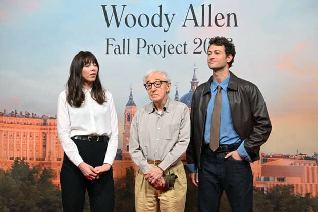 Woody Allen Announces Filming of His Movie in Madrid I D Actress Alexi Wasser, director Woody Allen, and Peter Vives pose at the photocall during the announcement of the filming of his new movie, which will take place in the Spanish capital on October 1, 2026, in Madrid, Spain DIRECTOR HOLLYWOOD MOVIE WOODY ALLEN FILMING José Madrid Madrid, Spain  Copyright: xJosÃ xOlivax 7812534