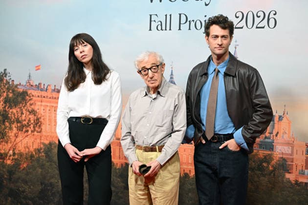 Woody Allen Announces Filming of His Movie in Madrid I D Actress Alexi Wasser, director Woody Allen, and Peter Vives pose at the photocall during the announcement of the filming of his new movie, which will take place in the Spanish capital on October 1, 2026, in Madrid, Spain DIRECTOR HOLLYWOOD MOVIE WOODY ALLEN FILMING José Madrid Madrid, Spain  Copyright: xJosÃ xOlivax 7812535