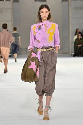 Dries Van Noten Women s Ready-to-Wear Spring Summer 2027 Collection Fashion Show during Paris Fashion Week, September 30, 2026 Dries Van Noten Women s Ready-to-Wear Spring Summer 2027 Collection Fashion Show, during Paris Fashion Week, September 30, 2026, Paris, France  Copyright: xAgencex xBestimagexAgencex xBestimagex