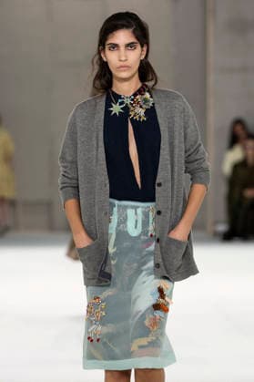 Dries Van Noten Women s Ready-to-Wear Spring Summer 2027 Collection Fashion Show during Paris Fashion Week, September 30, 2026 Dries Van Noten Women s Ready-to-Wear Spring Summer 2027 Collection Fashion Show, during Paris Fashion Week, September 30, 2026, Paris, France  Copyright: xAgencex xBestimagexAgencex xBestimagex