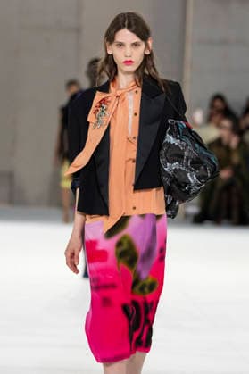 Dries Van Noten Women s Ready-to-Wear Spring Summer 2027 Collection Fashion Show during Paris Fashion Week, September 30, 2026 Dries Van Noten Women’s Ready-to-Wear Spring Summer 2027 Collection Fashion Show, during Paris Fashion Week, September 30, 2026, Paris, France  Copyright: xAgencex xBestimagexAgencex xBestimagex