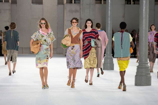 Dries Van Noten Women s Ready-to-Wear Spring Summer 2027 Collection Fashion Show during Paris Fashion Week, September 30, 2026 Dries Van Noten Women’s Ready-to-Wear Spring Summer 2027 Collection Fashion Show, during Paris Fashion Week, September 30, 2026, Paris, France  Copyright: xAgencex xBestimagexAgencex xBestimagex