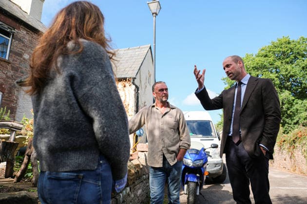 Britain s Prince William visits flood-affected communities in Skenfrith Britain s Prince William, Prince of Wales, meets local residents, Rob and Hellen Wyatt, to hear about the impact of flooding on their community, during a visit focused on flood risk and climate resilience, in Skenfrith, Wales, Britain, October 1, 2026. REUTERS Mathieu, Credit:Mathieu Willcocks PA ROTA - B68 Avalon UNITED KINGDOM, SKENFRITH Copyright: xMathieuxWillcocksx xPAxROTAx-xB68x xAvalonx 1139786114