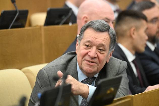 Moscow. The first session of the State Duma of the Russian Federation of the ninth convocation. State Duma Deputy Andrei Makarov before the session. KomsomolskayaxPravda