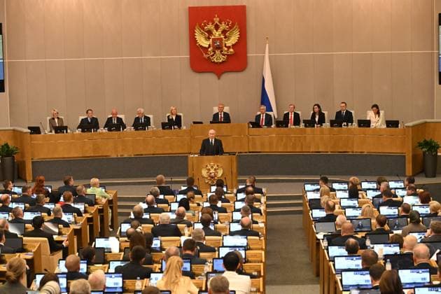 Moscow. The first session of the State Duma of the Russian Federation of the ninth convocation. Russian President Vladimir Putin speaks at the session. KomsomolskayaxPravda