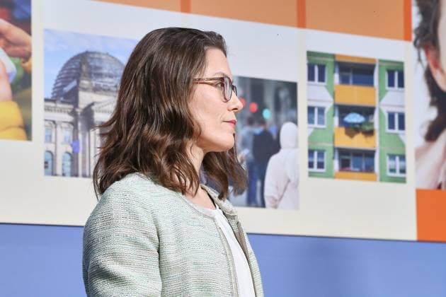 Berlin, Germany, October 1, 2026, Federal Press Conference Center, Press Conference: R V Versicherung Study, The Fears of Germans in 2026, Isabelle Borucki Copyright: xdtsxNachrichtenagenturx dts_137048