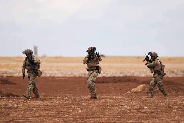TEKNOFEST Southeast in Turkiye s Sanliurfa SANLIURFA, TURKIYE - OCTOBER 01: Teams of speacial forces execute a demonstration on the second day of the TEKNOFEST aviation, space, and technology festival at Sanliurfa GAP Airport in Sanliurfa, Turkiye, on October 01, 2026. Adem Kutucu Anadolu Sanliurfa Turkey. Editorial use only. Please get in touch for any other usage.  Copyright: x2026xAnadoluxAdemxKutucux
