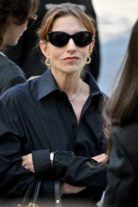 PFW Balenciaga Outside Arrivals JR Lolita Chammah arriving at the Balenciaga show during Paris Fashion Week, in Paris, France on 1 October 2026. Photo by Julien Reynaud APS-Medias ABACAPRESS.COM Paris France  Copyright: xReynaudxJulien APS-Medias ABACAx