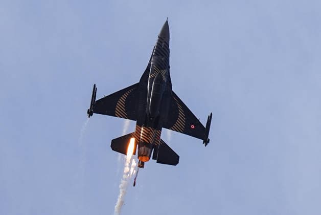 TEKNOFEST Southeast in Turkiye s Sanliurfa SANLIURFA, TURKIYE - OCTOBER 1: SOLOTURK, the solo aerobatics demonstration team of the Turkish Air Force, performs an aerial display on the second day of the TEKNOFEST Southeast, world s largest aviation, space, and technology festival at the Sanliurfa GAP Airport for its 15th edition in Sanliurfa, Turkiye on October 1, 2026. Adem Kutucu Anadolu Sanliurfa Turkey. Editorial use only. Please get in touch for any other usage.  Copyright: x2026xAnadoluxAdemxKutucux