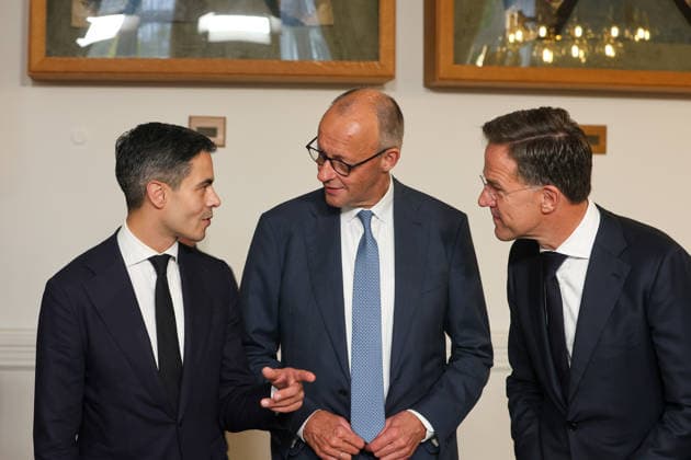 Meeting between the German Chancellor, the Prime Minister of the Netherlands, and the NATO Secretary General at the 1st German-Dutch Corps to discuss the situation: Rob Jetten (D66), Prime Minister of the Netherlands; Friedrich Merz (CDU), German Chancellor; and Mark Rutte, NATO Secretary General; Münster, North Rhine-Westphalia, DEU, Germany, October 1, 2026