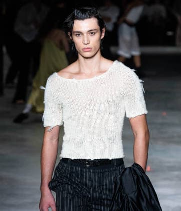Paris Fashion Week Women s Wear SPRING SUMMER 2027 Collection by ALAINPAUL, October 1, 2026, photography by Sylvie Lefort, MAXPPP 01 10 2026 @Sylvie Lefort Photography MAXPPP 10 01 26 Models showcase designs from the ALAINPAUL Women’s Spring Summer 2027 collection during Paris Fashion Week in Paris, France, October 1, 2026. The presentation of the women’s collections took place from September 28 to October 6, 26  Copyright: xMAXPPPxsylviexlefortxphotographyx LFR202610019468 LFR202610019468