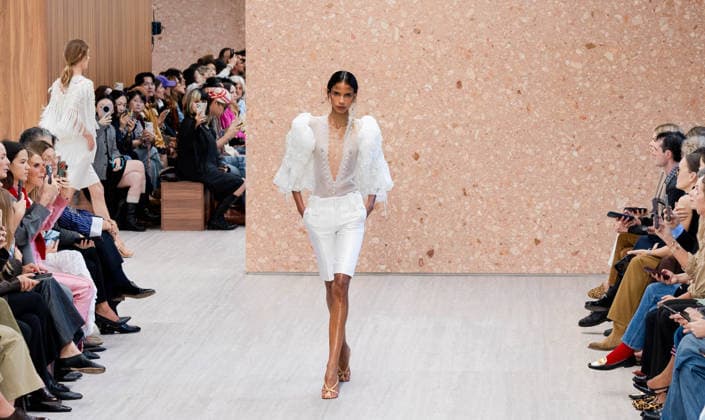Paris Fashion Week: CHLOÉ Women s Spring Summer 2027 Collection, October 1, 2026, photographed by Sylvie Lefort, MAXPPP 01 10 2026 @Sylvie Lefort Photography MAXPPP 10 01 26 Models showcase designs from the CHLOE Women’s Spring Summer 2027 collection during Paris Fashion Week in Paris, France, October 1, 2026. The women’s collections were presented from September 28 to October 6, 26  Copyright: xmaxpppxsylviexlefortxphotographyx LFR202610019492 LFR202610019492