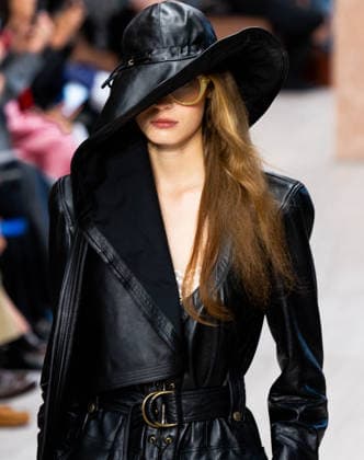 Paris Fashion Week: CHLOÉ Women s Spring Summer 2027 Collection, October 1, 2026, photographed by Sylvie Lefort, MAXPPP 01 10 2026 @Sylvie Lefort Photography MAXPPP 10 01 26 Models showcase designs from the CHLOE Women’s Spring Summer 2027 collection during Paris Fashion Week in Paris, France, October 1, 2026. The women’s collections were presented from September 28 to October 6, 26  Copyright: xmaxpppxsylviexlefortxphotographyx LFR202610019517 LFR202610019517