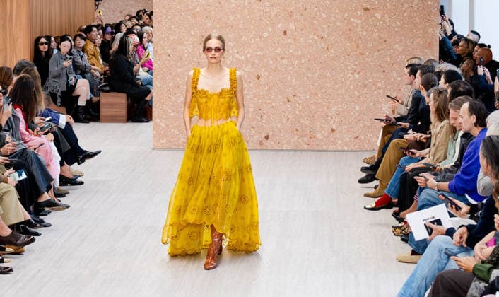 RECORD DATE NOT STATED Paris Fashion Week: CHLOÉ Women s Spring Summer 2027 Collection, October 1, 2026, photographed by Sylvie Lefort, MAXPPP 01 10 2026 @Sylvie Lefort Photography MAXPPP 10 01 26 Models showcase designs from the CHLOE Women’s Spring Summer 2027 collection during Paris Fashion Week in Paris, France, October 1, 2026. The women’s collections were presented from September 28 to October 6, 26  Copyright: xmaxpppxsylviexlefortxphotographyx LFR202610019548 LFR202610019548