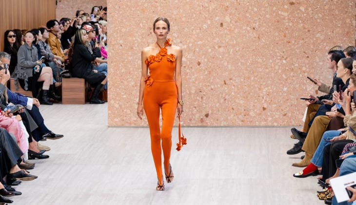 Paris Fashion Week: CHLOÉ Women s Spring Summer 2027 Collection, October 1, 2026; Photography by Sylvie Lefort; MAXPPP 01 10 2026 @Sylvie Lefort Photography MAXPPP 10 01 26 Models showcase designs from the CHLOE Women’s Spring Summer 2027 collection during Paris Fashion Week in Paris, France, October 1, 2026. The women’s collections were presented from September 28 to October 6, 26  Copyright: xmaxpppxsylviexlefortxphotographyx LFR202610019552 LFR202610019552