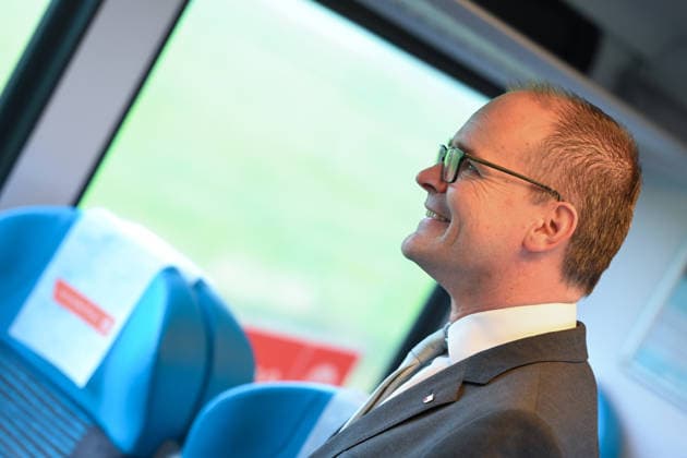 Leer-Groningen Rail Line: Wunderline Begins Service; Lower Saxony’s Transportation Minister Grant Henrik Tonne Holds Talks on the Train. For more than ten years, the cross-border rail connection between Leer in East Frisia and Groningen in the Netherlands had been suspended. Weener, Lower Saxony, Germany Copyright: xdiebildwerftx