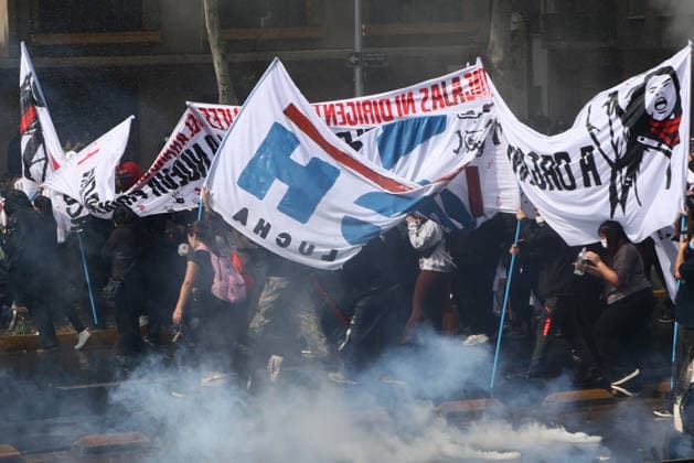 Santiago, October 1, 2026—The Chilean Student Confederation and social organizations are calling for a national strike in Santiago and other regions, demanding resources for public education as part of the debate on the 2027 Budget Bill. Dragomir Yankovic Aton Chile, Santiago, Chile Aton 1195872  Copyright: DRAGOMIRxYANKOVIC ATONxCHILE