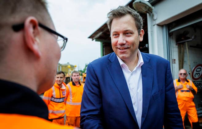 Lars Klingbeil, Federal Minister of Finance, photographed during his Future Tour of Lower Saxony. Here, he is visiting the Gronau Road Maintenance Depot. Photographed on behalf of the Federal Ministry of Finance, Hildesheim, Germany Copyright: xThomasxKoehlerx