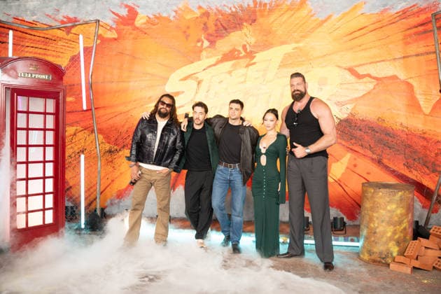 IPA89188009 - London, promotional photos for the movie Street Fighter on Leake Street. Pictured: Jason Mamoa, Andrew Koji, Noah Centineo, Callina Laing, Olivier Richters.  Copyright: xCristinaxMasseix xCristinaxMasseix IPA89188009
