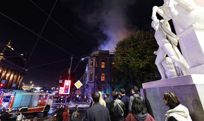 Russia St Petersburg Historic Building Fire 9255760 01.10.2026 A fire breaks out in an 18th-century building known as the Miller Mansion in central St. Petersburg, Russia. Artem Pryakhin Sputnik St. Petersburg Russia  Copyright: xArtemxPryakhinx