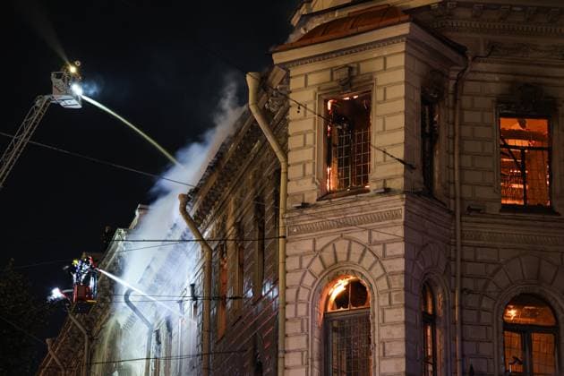 Russia St Petersburg Historic Building Fire 9255765 01.10.2026 Firefighters work to extinguish a fire that broke out in an 18th-century building known as the Miller Mansion in central St. Petersburg, Russia. Artem Pryakhin Sputnik St. Petersburg Russia  Copyright: xArtemxPryakhinx
