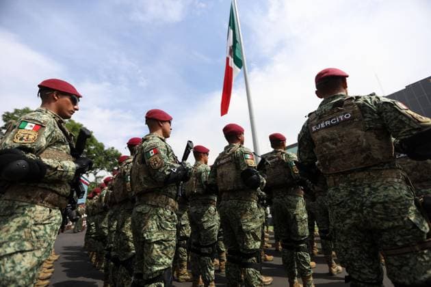 October 1, 2026: TO-45307- Ciudad de M& xe9;xico. 2026-10 -1. 205th anniversary of the creation of the Ministry of War and Navy in the Plaza de la Lealtad of the Ministry of National Defense of Mexico City. Alejandro God& xcd;nez Clasos.com.mx  - ZUMAcs4_ 20261001_faa_cs4_179 Copyright: xAlejandroxGod& Xed;Nezx