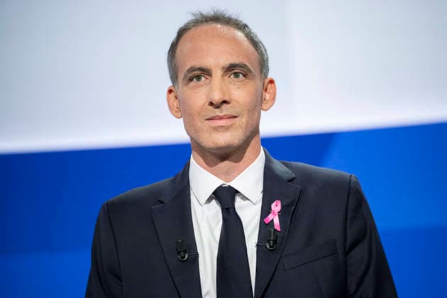 Debate for the Socialist and Democratic Left primary - Paris EB The candidates in the Socialist (PS) and centre-left Place Publique (PP) parties primary ahead of french 2027 presidential election Raphael Glucksmann before a debate on French public TV channel France 2 and French public radio channel France Inter, at Maison de la Radio et de la Musique, in Paris, on October 1, 2026. Photo by Eliot Blondet ABACAPRESS.COM Paris France France  Copyright: xBlondetxEliot ABACAx