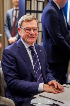 Johann Wadephul, CDU, Federal Minister of Foreign Affairs, photographed during a working breakfast with his Montenegrin counterpart on the sidelines of the Berlin Process in Montenegro, Przno, October 1, 2026. Photographed on behalf of the Federal Foreign Office, Przno, Montenegro Copyright: xAmreixSchulzx