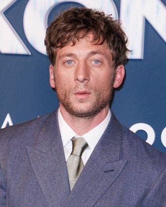 The Social Reckoning Premiere - Paris Jeremy Allen White attends the photocall for the premiere of The Social Reckoning held at the Pathe Palace in Paris, France on October 1, 2026. Photo by David Boyer ABACAPRESS.COM Paris France  Copyright: xBoyerxDavid ABACAx
