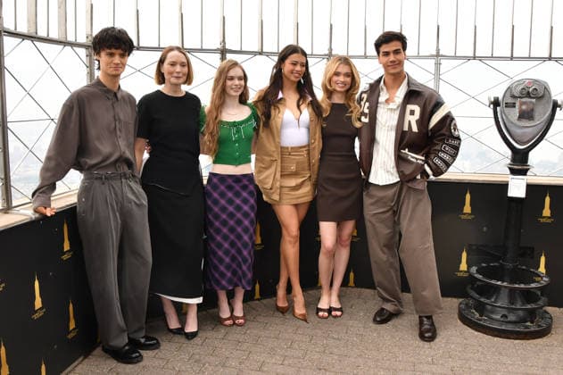 NEW YORK, NY- OCTOBER 1: Arthur Conti, Samantha Sloyan, Summer H. Howell, Amber Midthunder, Alison Thornton and Joel Oulette pictured during a visit to he Empire State Building Ahead of the Release of Mike Flannigan s Carrie on October 1, 2026 in New York City. Copyright: xmpi099 MediaPunchx
