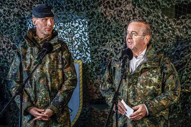 Innovations are being put to the test by the German Army. Demonstrators are presented to the Federal Minister of Defense amid steady rain. Press statements by Boris Pistorius, Federal Minister of Defense; Lieutenant General Dr. Christian Freuding, Inspector of the Army; Bergen Military Training Area; Lower Saxony Firing Range; Celle County, Germany