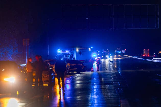 Cyclist Struck by Car on Highway and Fatally Injured; 14 Vehicles Involved On the night of October 2, 2026, a fatal accident occurred on the A 66 between Wallau and the Wiesbaden Interchange. A cyclist was stru