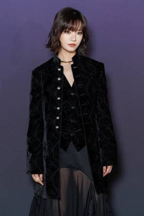 Messika Spring Summer 2027 Fashion Show During Paris Fashion Week: Celebrity Arrivals—Gengxi Li 460109 October 1, 2026, Paris, France  Copyright: xSebastienxFremontx xStarfacex STAR_460109_021