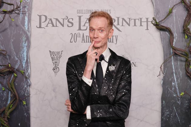 Pan™s Labyrinth 20th Anniversary Doug Jones attends the 20th Anniversary Carpet of Pan s Labyrinth at Academy Museum of Motion Pictures on October 01, 2026 in Los Angeles, California. Los Angeles Academy Museum California USA Copyright: xCraSH imageSPACEx