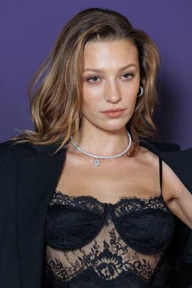 Messika Spring Summer 2027 Fashion Show during Paris Fashion Week: Celebrity Arrivals—Sümeyye Aydogan 460109 October 1, 2026, Paris, France  Copyright: xSebastienxFremontx xStarfacex STAR_460109_104