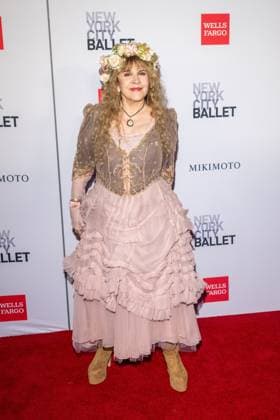October 1, 2026, New York, New York, United States: Stevie Nicks attends.The New York City Ballet 2026 Fall Gala at David H. Koch Theater, Lincoln Center on October 01, 2026 in New York City. New York United States  - ZUMAs197 20261001_aaa_s197_842 Copyright: xRonxAdarx