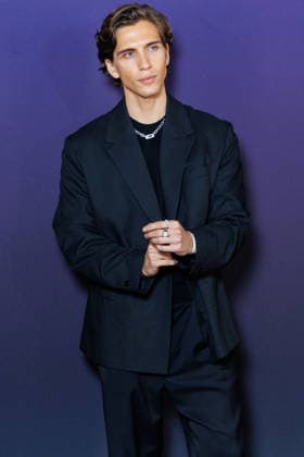 Messika Spring Summer 2027 Fashion Show during Paris Fashion Week: Celebrity Arrivals—Amai Nie 460109 October 1, 2026, Paris, France  Copyright: xSebastienxFremontx xStarfacex STAR_460109_266