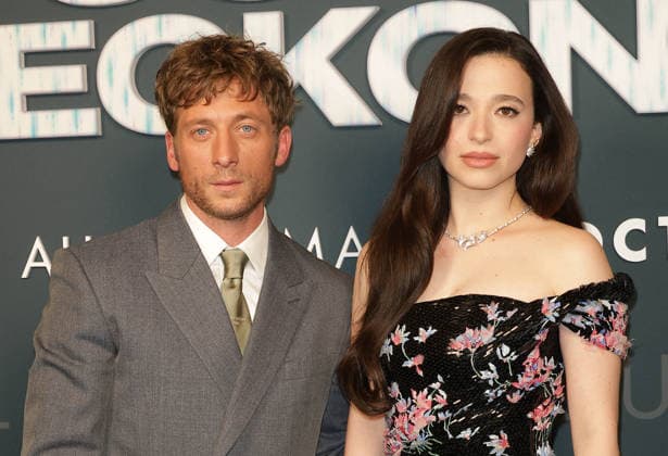 Jeremy Allen White and Mikey Madison: Premiere of the film *The Social Reckoning* at the Pathé Palace cinema in Paris on October 1, 2026. Coadic Guirec Bestimage. Premiere of the film *The Social Reckoning* at the Pathé Palace cinema in Paris on October 1, 2026. Paris, France  Copyright: xCOADICxGUIRECx xBESTIMAGExCOADICxGUIRECx xBESTIMAGEx
