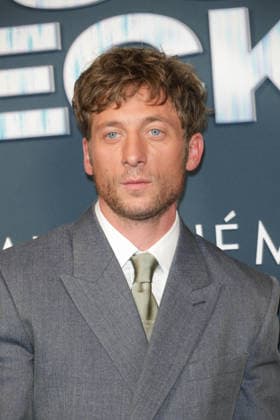 Jeremy Allen White Premiere of the film *The Social Reckoning* at the Pathé Palace cinema in Paris on October 1, 2026 Coadic Guirec Bestimage Premiere of the film *The Social Reckoning* at the Pathé Palace cinema in Paris on October 1, 2026 Paris, France  Copyright: xCOADICxGUIRECx xBESTIMAGExCOADICxGUIRECx xBESTIMAGEx