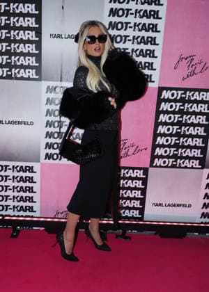 Paris Hilton at the Karl Lagerfeld: From Paris with Love event at the Karl Lagerfeld Boutique in Paris on October 1, 2026. KARL LAGERFELD celebrates its Fall Winter 2026 campaign with Paris Hilton, Kit Butler, and NOT KARL, a new member of the brand’s universe. For this private event in Saint-Germain-des-Prés, Paris Hilton will be joined by NOT KARL to mark this new chapter—an immersive experience in the world of KARL LAGERFELD, blending fashion, creativity, and the House’s heritage. Denis Guignebourg Bestimage The Karl Lagerfeld x Paris Hilton party during Paris RTW Spring Summer 2027 Fashion Week on October 1, 2026, in Paris, France. Paris, France Copyright: xDenisxGuignebourgx xBestimagexDenisxGuignebourgx xBestimagex