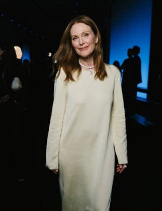 Julianne Moore at the Messika Spring Summer 2027 Women’s Ready-to-Wear Collection fashion show during Paris Fashion Week (PFW) at the Grand Palais on October 1, 2026. Sam Delpech, Bestimage. Celebrities at Messika’s Spring Summer 2027 Women’s Ready-to-Wear Collection fashion show at Paris Fashion Week (PFW) at the Grand Palais on October 1, 2026, Paris, France  Copyright: xSamxDelpechx xBestimagexSamxDelpechx xBestimagex