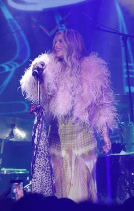 October 2, 2026, Ciudad De Mexico, Ciudad De Mexico, Mexico: TO - 45312 - Mexico City - 02 10 2026 - American singer Jessica Simpson during her performance at La Maraka in Mexico City..Clasos photo Ciudad De Mexico Mexico - ZUMAcs4_ 20261002_faa_cs4_012 Copyright: xAlfonsoxManzanox