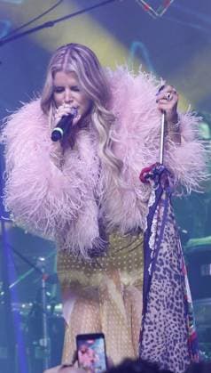 October 2, 2026, Ciudad De Mexico, Ciudad De Mexico, Mexico: TO - 45312 - Mexico City - 02 10 2026 - American singer Jessica Simpson during her performance at La Maraka in Mexico City..Clasos photo Ciudad De Mexico Mexico - ZUMAcs4_ 20261002_faa_cs4_009 Copyright: xAlfonsoxManzanox