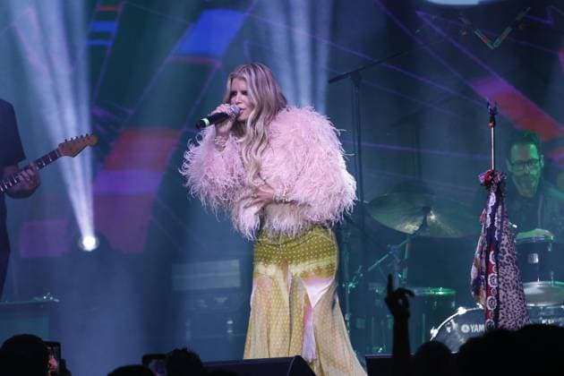 October 2, 2026, Ciudad De Mexico, Ciudad De Mexico, Mexico: TO - 45312 - Mexico City - 02 10 2026 - American singer Jessica Simpson during her performance at La Maraka in Mexico City..Clasos photo Ciudad De Mexico Mexico - ZUMAcs4_ 20261002_faa_cs4_004 Copyright: xAlfonsoxManzanox