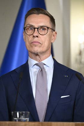 LKS 20261002 Finnish President Alexander Stubb attends a press conferance with Moldovan President at the Presidential Palace in Helsinki, Finland, on October 2, 2026. - MIKKO STIG Helsinki Finland  Copyright: xMikkoxStigx lltzNXWuXNg