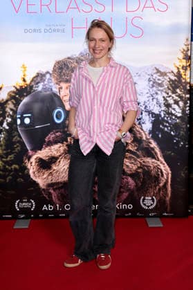 Anna Brüggemann at the special screening of the film *Frau Winkler Leaves the House* at Cinema Paris, Berlin, October 1, 2026 Foto:xS.xGabschx xFuturexImagex winkler_6014