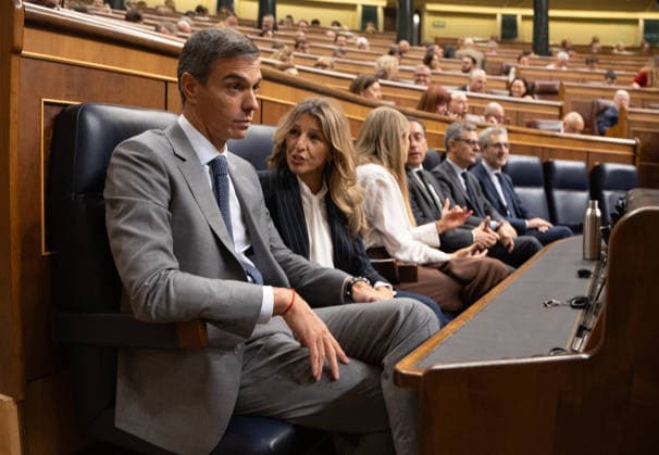 Congress Votes on Housing Decrees I D Prime Minister Pedro Sánchez, Second Vice President and Minister of Labor and Social Economy Yolanda Díaz, and the Third Vice President and Minister for Ecological Transition and the Demographic Challenge, Sara Aagesen, during a plenary session in the Congress of Deputies on October 2, 2026, in Madrid, Spain. Congress is voting today on whether to ratify or repeal the two Royal Decrees on housing issued by the government this week in the Official State Gazette (BOE). Specifically, these are Royal Decree-Law 26 of 2026, dated September 29, which adopts urgent measures to protect the social function of housing and expand the supply of affordable housing, and Royal Decree-Law 27 2026, dated September 29, Copyright: xEduardoxParrax 7814581