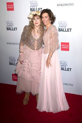 Stevie Nicks and Emily Blavatnik at the New York City Ballet 2026 Fall Fashion Gala at the David H. Koch Theater at Lincoln Center in New York, October 1, 2026 Foto:xJ.xShorex xFuturexImagex ballet_gala_6154