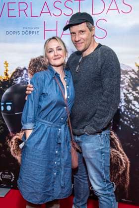 ABB FRAUWINKLER: Katharine Mehrling and Tilmar Kuhn on the red carpet at the special screening of the feature film *Frau Winkler verlässt das Haus* at the Cinema Paris in Berlin on October 1, 2026, Berlin, Germany